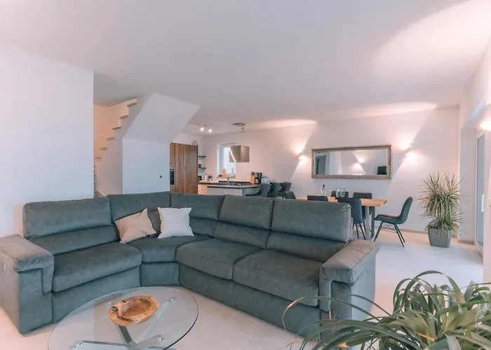 Апартаменты Neues Haus Meerblick,heizung Pool Ganze Jahr Brunella