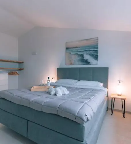 Neues Haus Meerblick,heizung Pool Ganze Jahr Апартаменты *